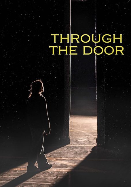 مشاهدة فيلم Through the Door 2024 مترجم حصرى اون لاين على أكثر من سيرفر